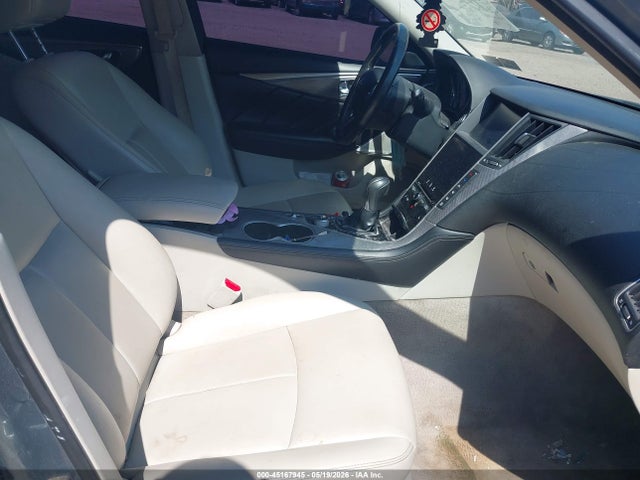 INFINITI Q50 3.0t Premium
