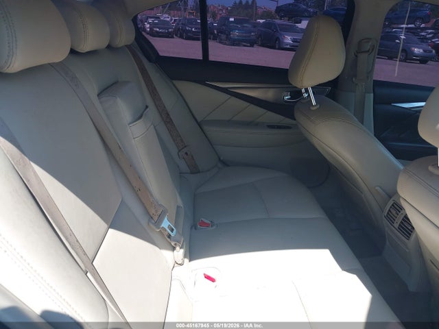 INFINITI Q50 3.0t Premium