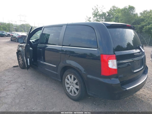 Chrysler Town & Country S
