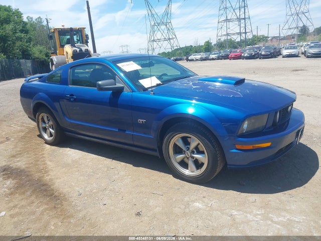 Salvage Ford Mustang Image
