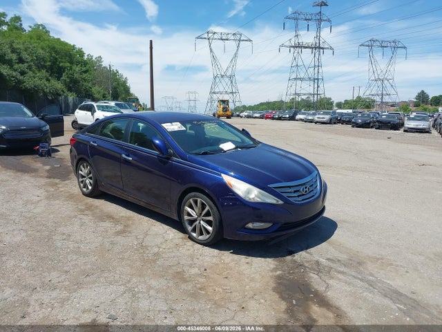 Salvage Hyundai SONATA Image