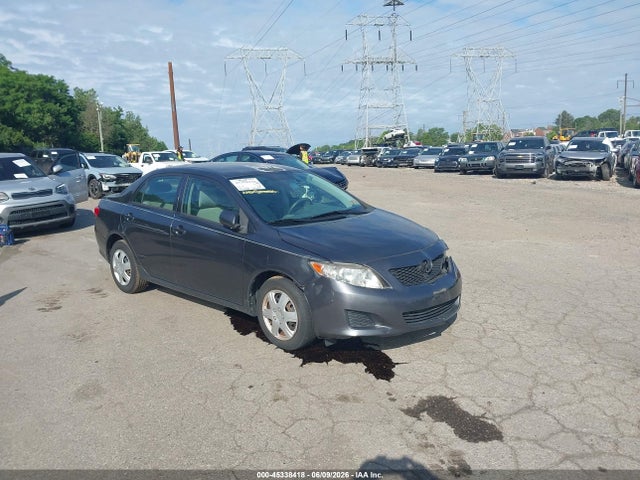 Salvage Toyota Corolla Image