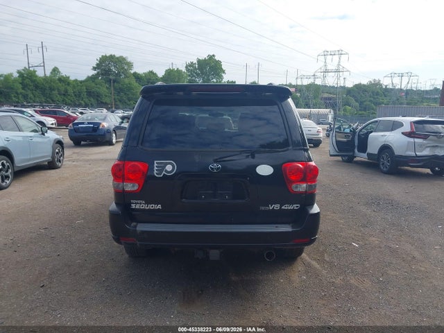 Toyota Sequoia Limited V8