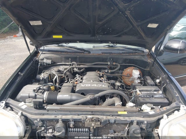 Toyota Sequoia Limited V8