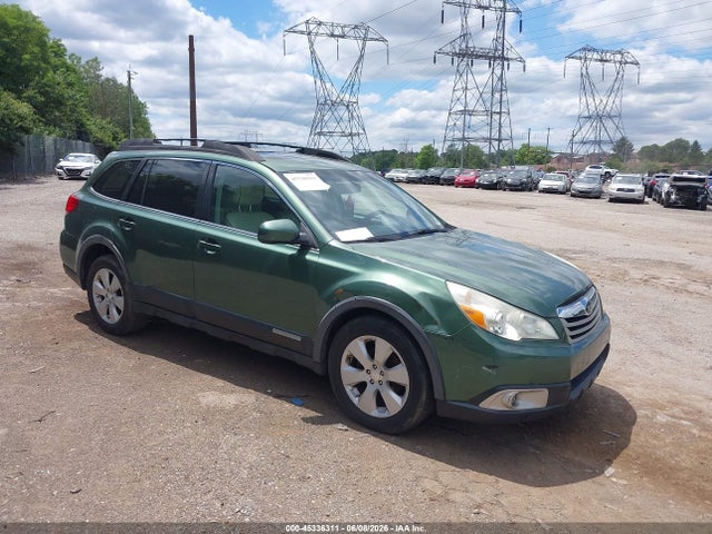 Salvage Subaru Outback Image