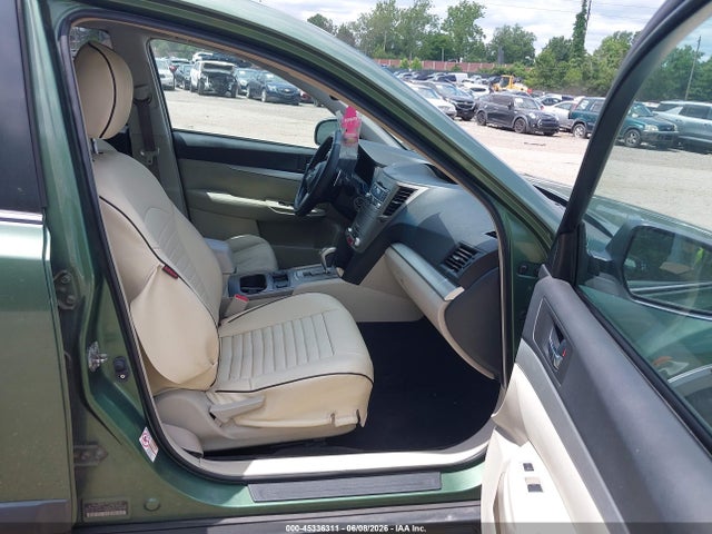 Subaru Outback 2.5i Premium