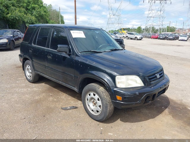 Salvage Honda CR-V Image