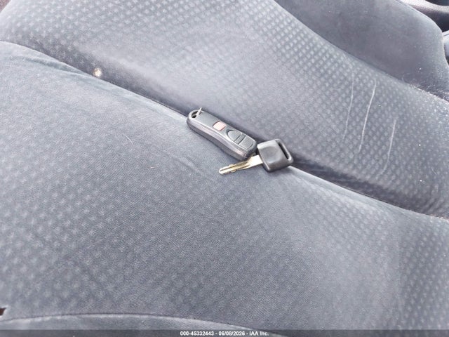 Nissan Versa 1.8s