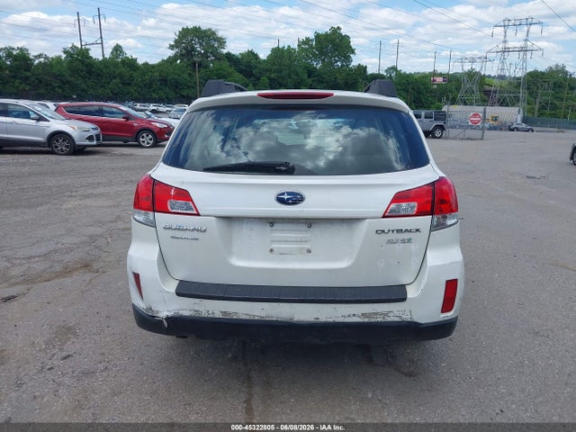 Subaru Outback 2.5i