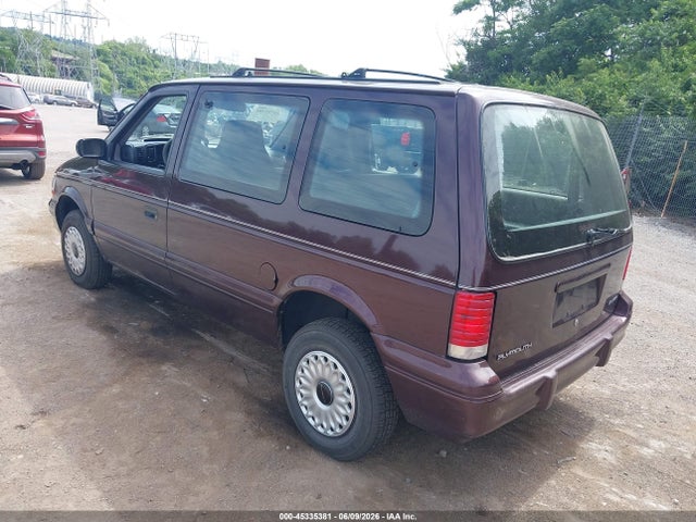 Plymouth Voyager