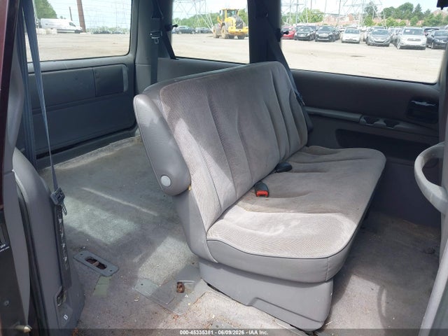 Plymouth Voyager