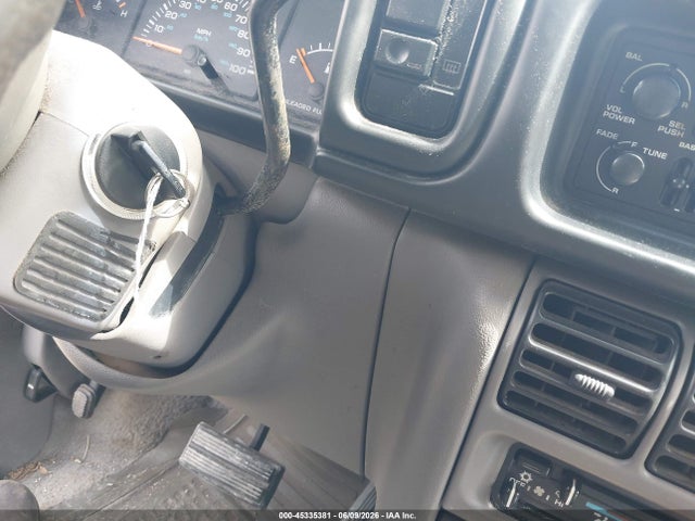Plymouth Voyager