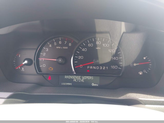 Cadillac DTS Standard