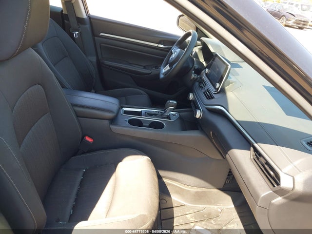 Nissan Altima Sv Fwd