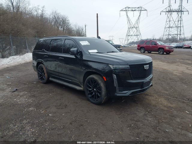 Salvage Cadillac Escalade Image