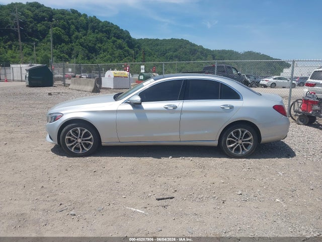 Mercedes-Benz C-Class 4matic
