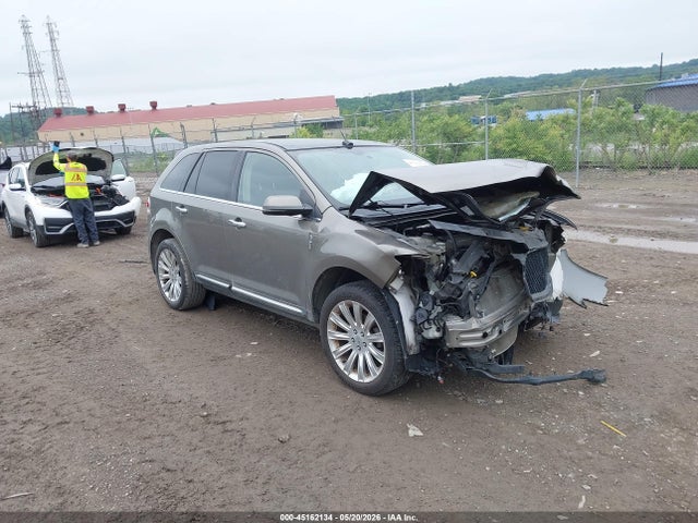 Salvage Lincoln MKX Image