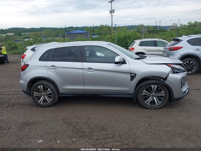 Mitsubishi Outlander 2.0 Es Awc