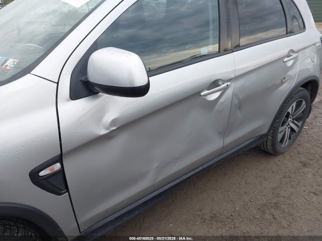 Mitsubishi Outlander 2.0 Es Awc