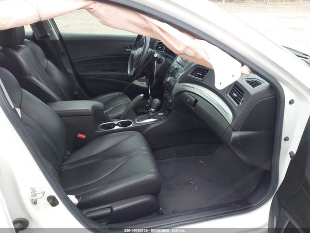 Acura ILX Standard