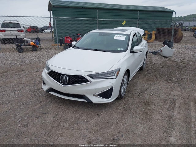 Acura ILX Standard