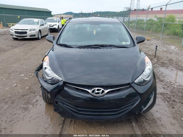 Hyundai ELANTRA Gs
