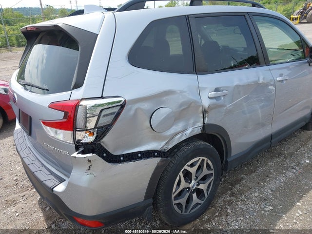 Subaru Forester Premium