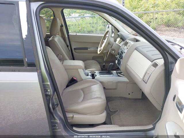 Mercury Mariner V6