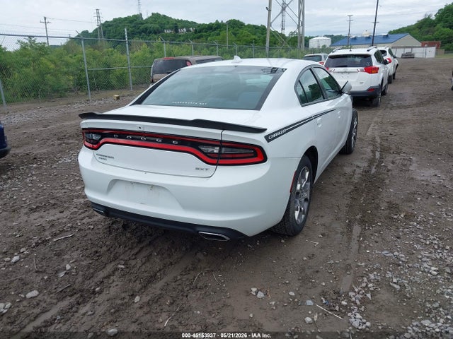 Dodge Charger Sxt Awd