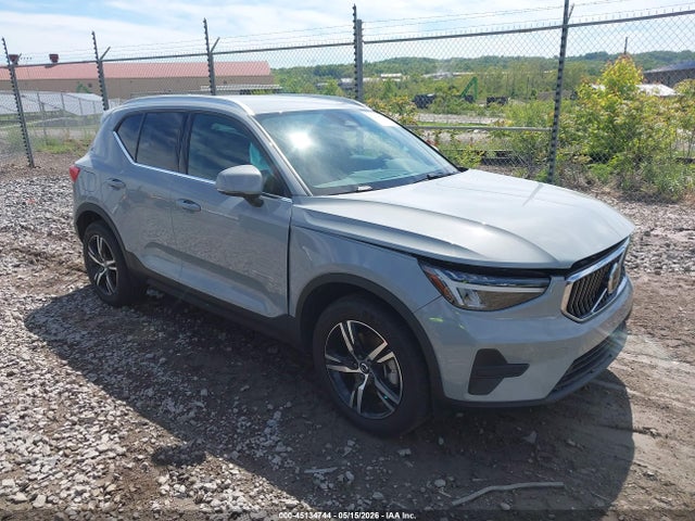 Salvage Volvo XC40 Image