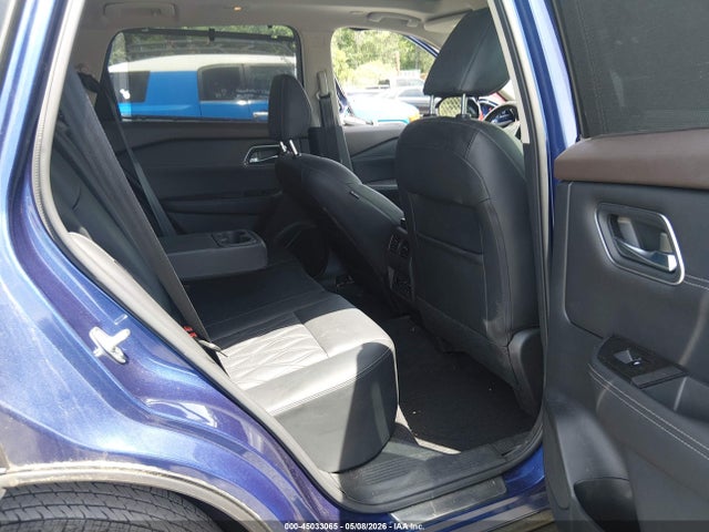 Nissan Rogue Platinum Fwd