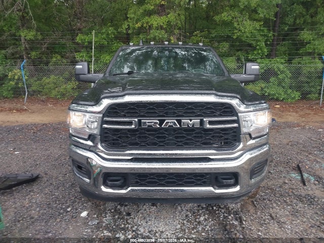 Ram 3500 Tradesman  4x4 6'4 Box