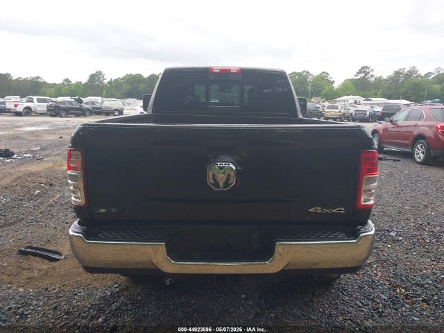 Ram 3500 Tradesman  4x4 6'4 Box