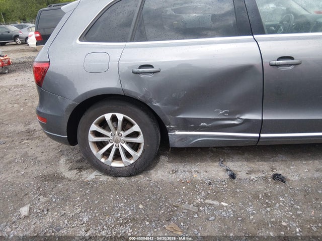 Audi Q5 2.0t Premium