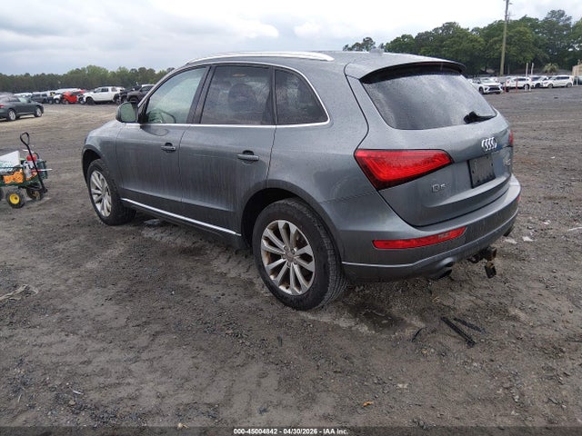 Audi Q5 2.0t Premium