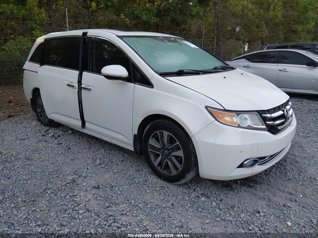 Salvage Honda Odyssey Image