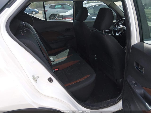 Nissan Kicks Sr