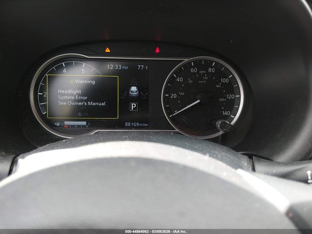 Nissan Kicks Sr