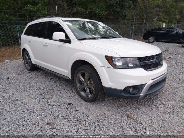 Salvage Dodge Journey Image