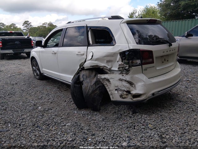 Dodge Journey Crossroad Plus