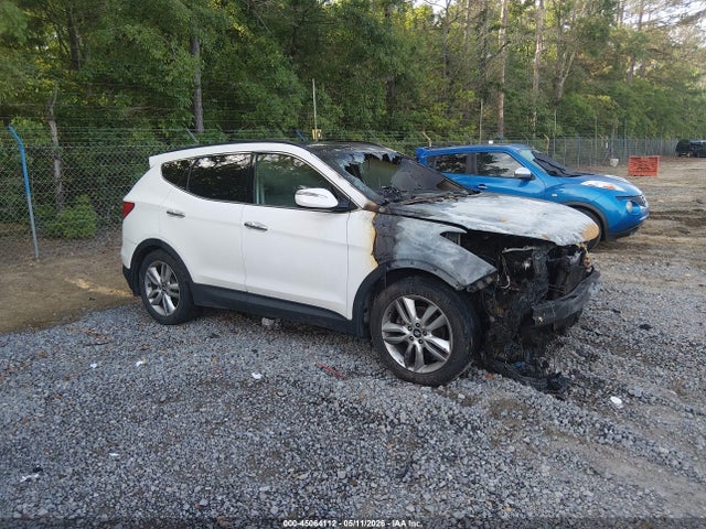 Salvage Hyundai SANTA FE Image