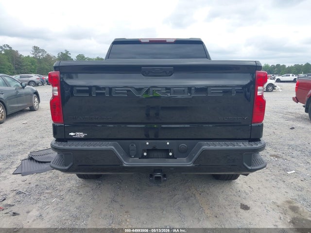 Chevrolet Silverado 1500 2wd  Short Bed Custom