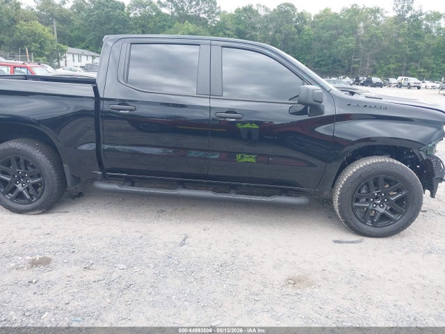 Chevrolet Silverado 1500 2wd  Short Bed Custom