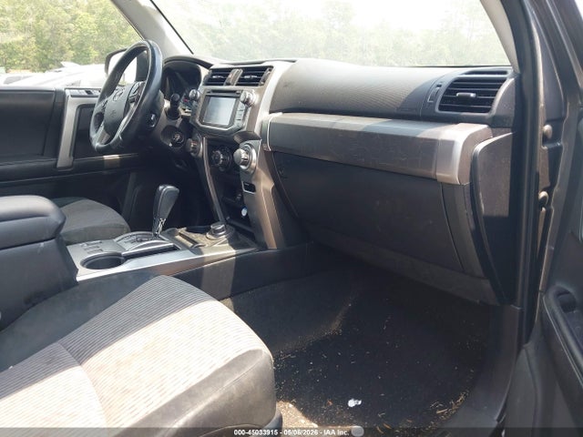Toyota 4Runner Sr5