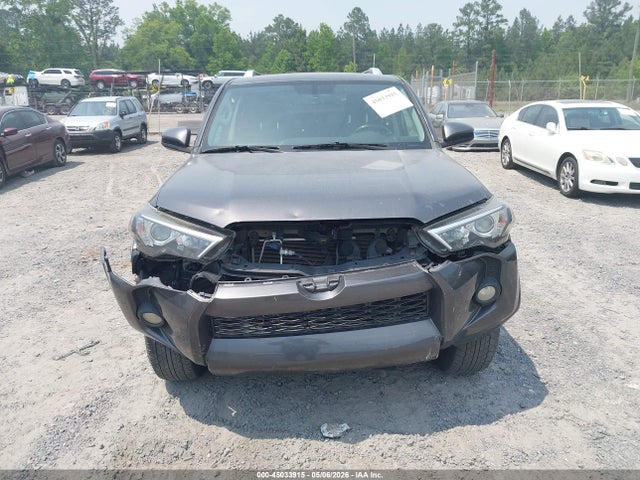 Toyota 4Runner Sr5
