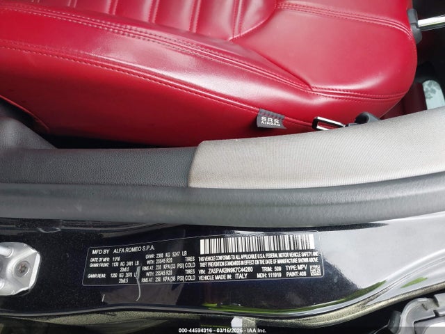Alfa Romeo Stelvio Ti Lusso Awd