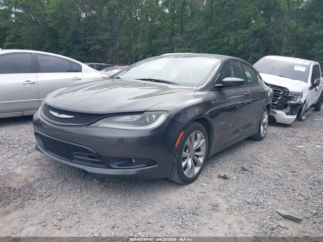 Chrysler 200 S