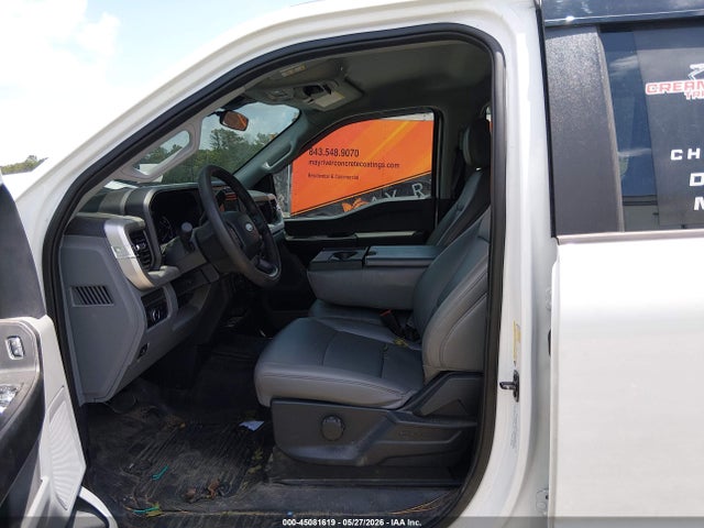 Ford F-350 Xl