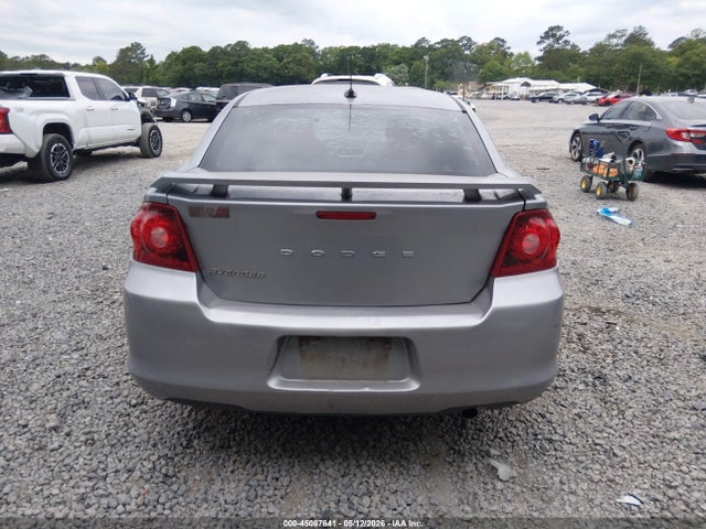 Dodge Avenger Se