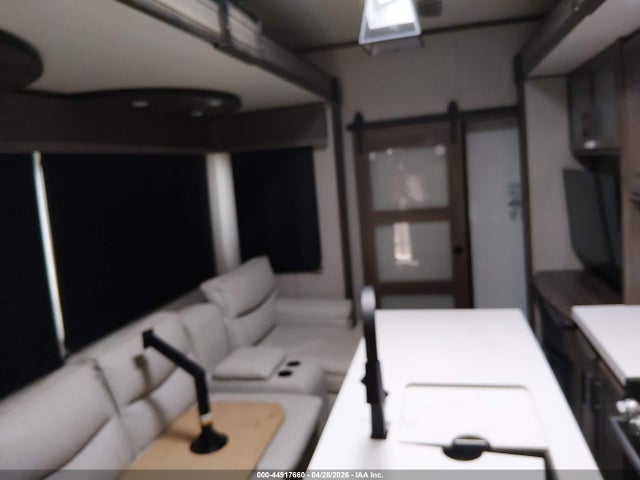 Grand Design Solitude